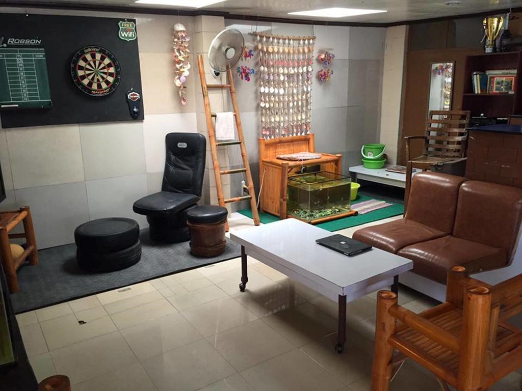 麦克坦 卡兰屈海滨旅馆酒店 外观 照片