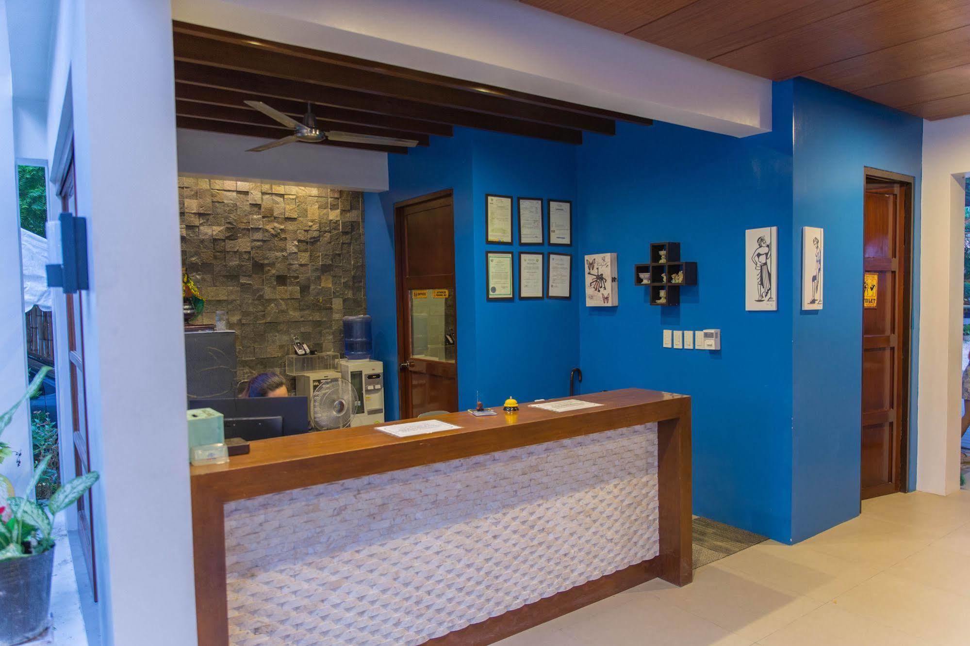 麦克坦 卡兰屈海滨旅馆酒店 外观 照片