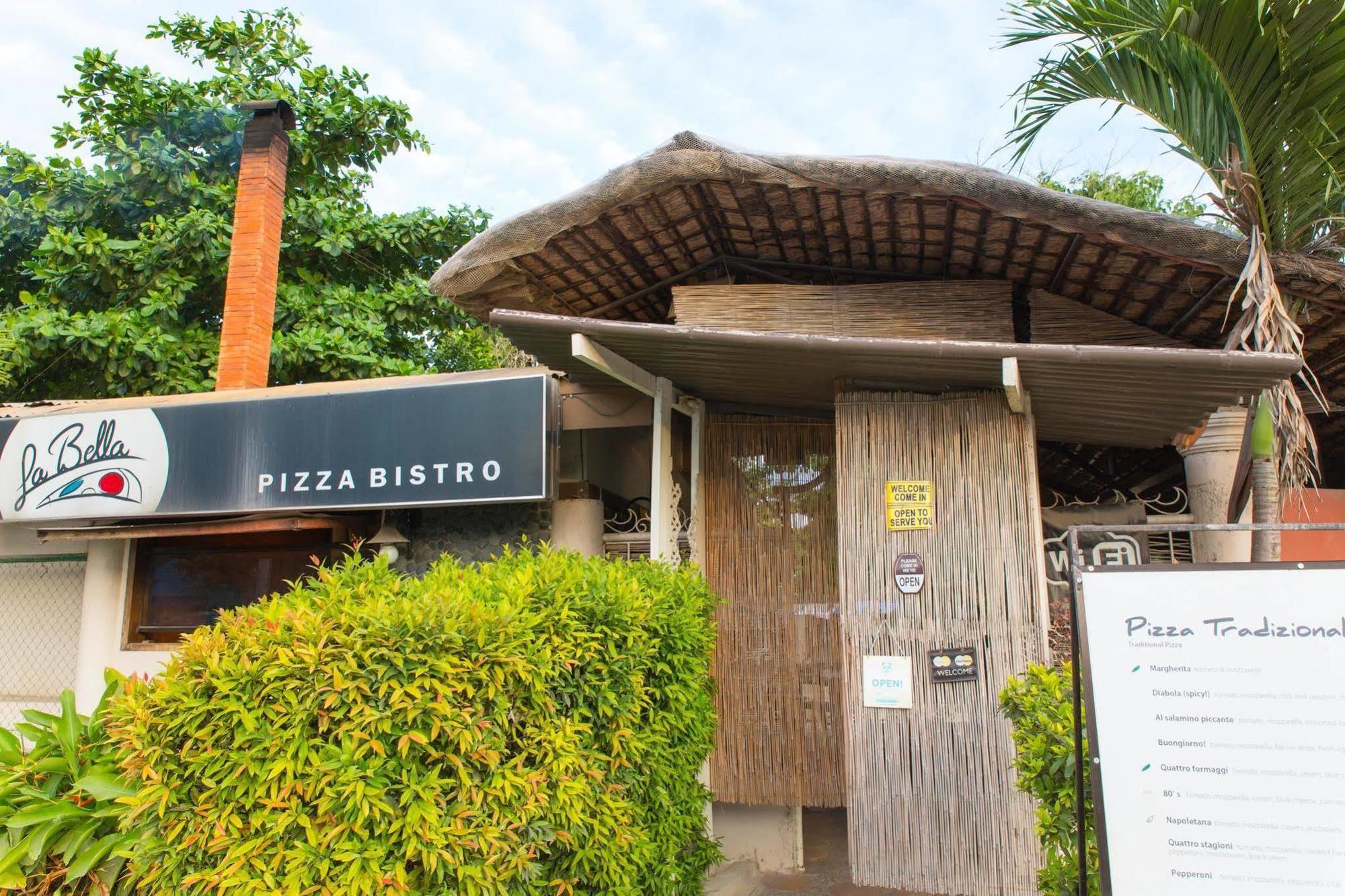 麦克坦 卡兰屈海滨旅馆酒店 外观 照片
